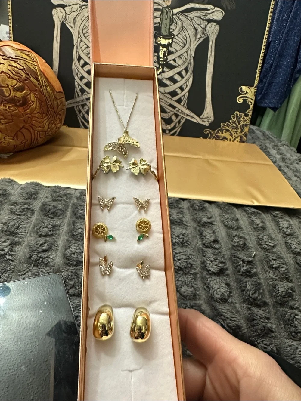 Gold Floral & Charm Necklace Set with Green Accents